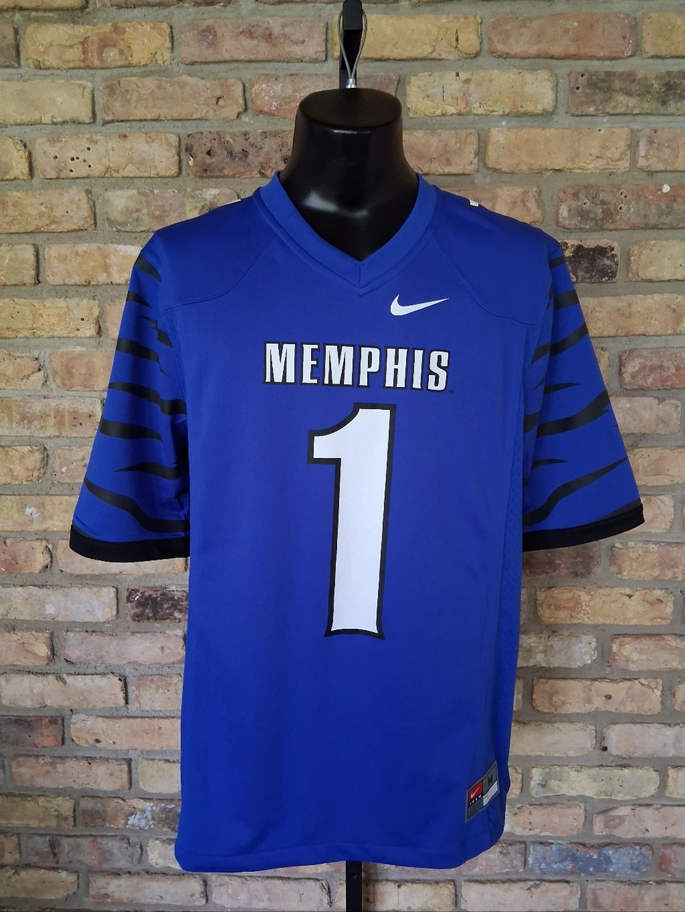 NIKE MEMPHIS TIGERS FOITBALL JERSEY SIZE M